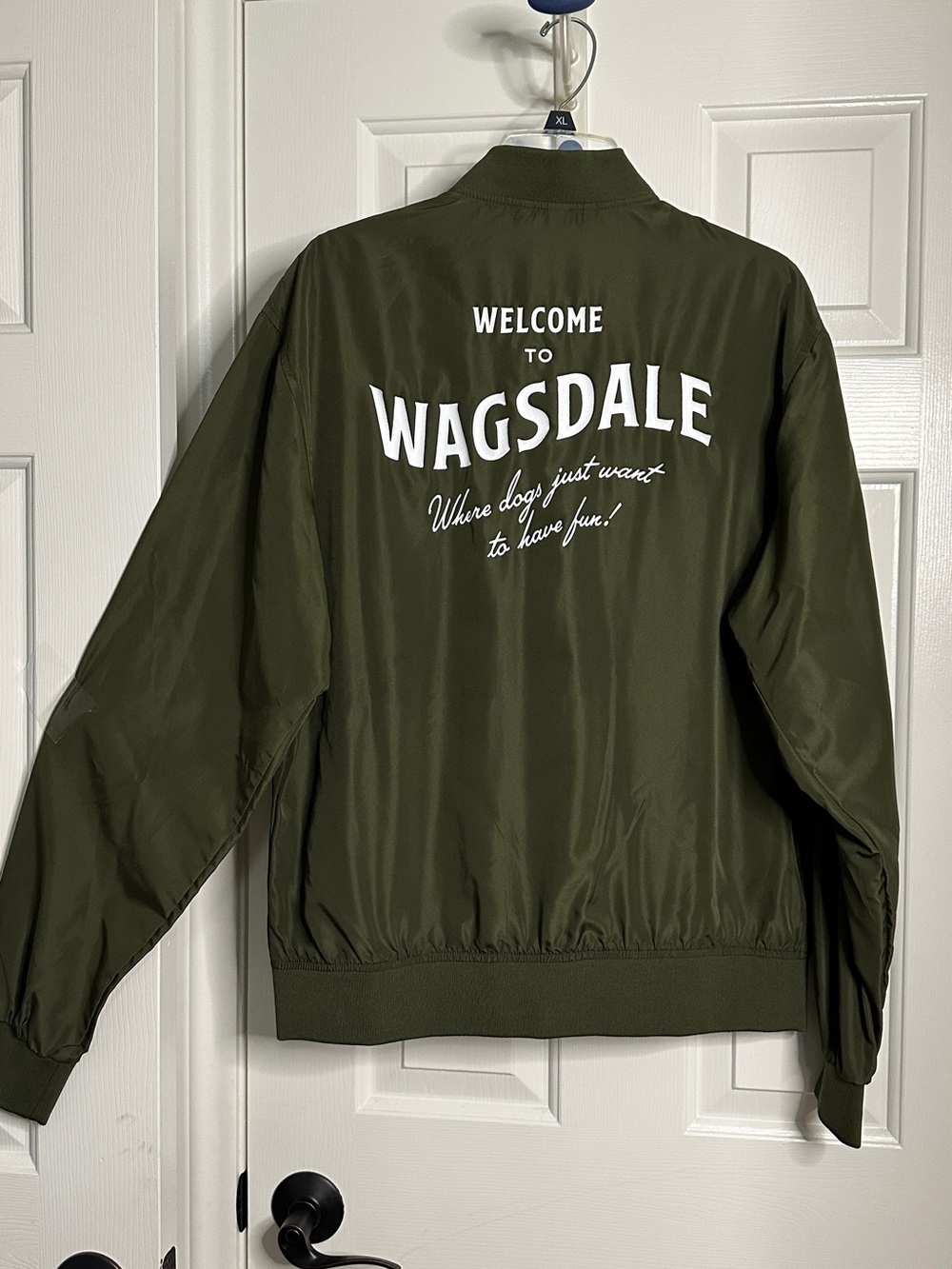 Wagsdale Men's or Women Olive Green Bomber Jacket